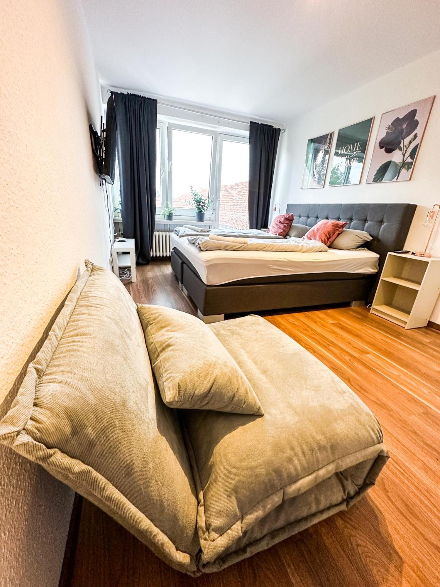 Apartment Fuer 3 Gaeste Kostenlose Parkplaetze Und Lift Ανόβερο Εξωτερικό φωτογραφία